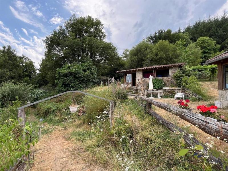 Propriété - 162 m² - 8 pièces