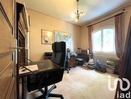 Maison - 260 m² - 7 pièces