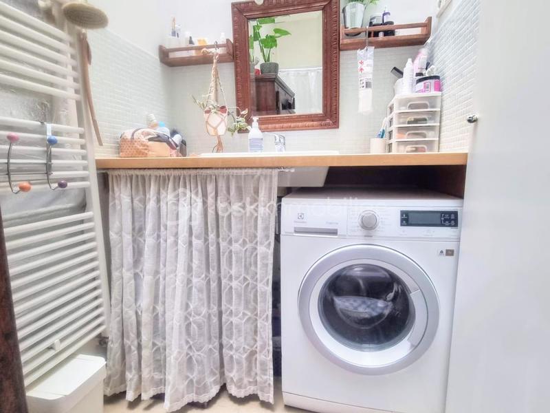 Loft - 66 m² - 2 pièces