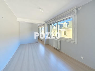 Appartement - 109 m² - 5 pièces