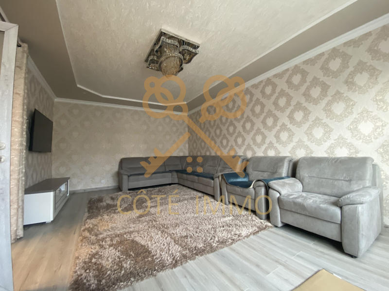 Maison - 140 m² - 6 pièces