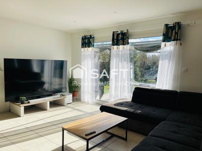 Maison - 102 m² - 4 pièces