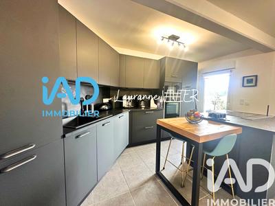 Appartement - 94 m² - 3 pièces