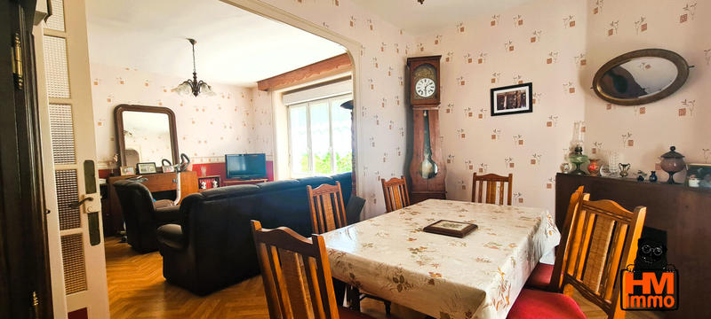 Maison - 128 m² - 7 pièces