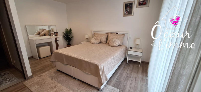 Maison - 141 m² - 6 pièces