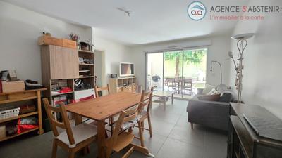 Appartement - 82 m² - 4 pièces