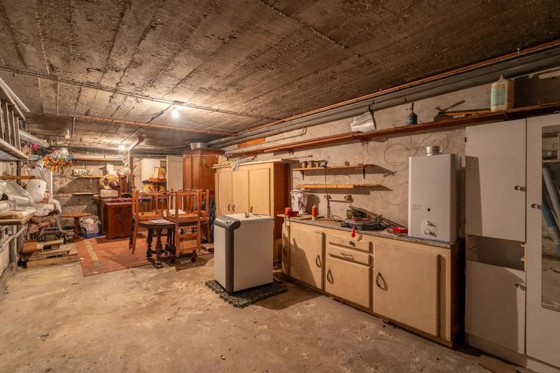 Maison - 95 m² - 4 pièces