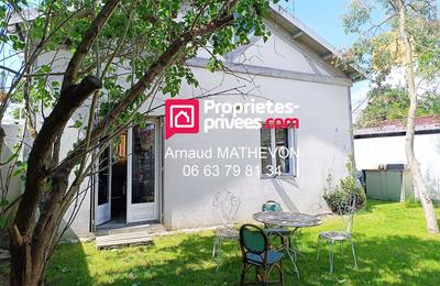 Maison - 180 m² - 4 pièces
