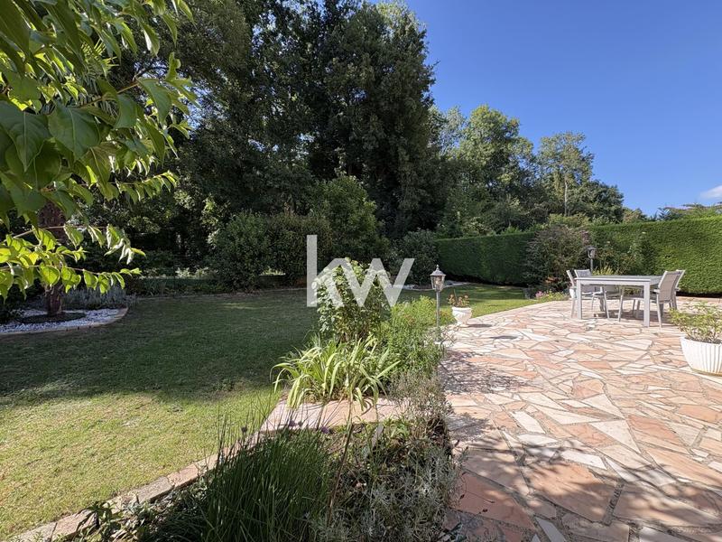 Maison - 150 m² - 7 pièces