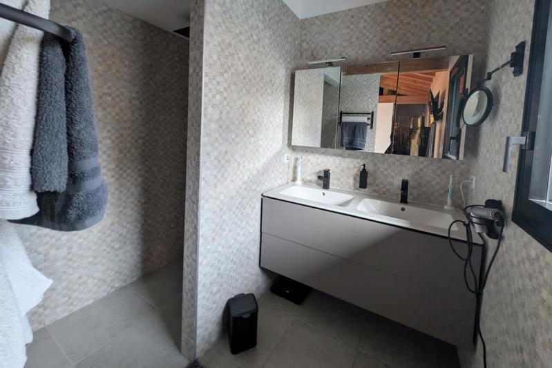 Maison - 160 m² - 4 pièces