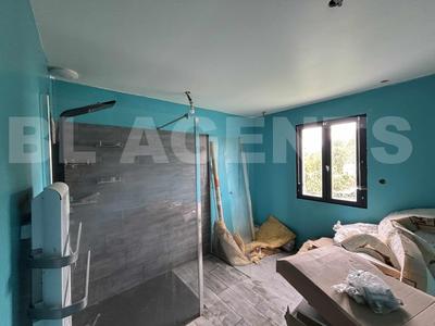 Maison - 76 m² - 4 pièces