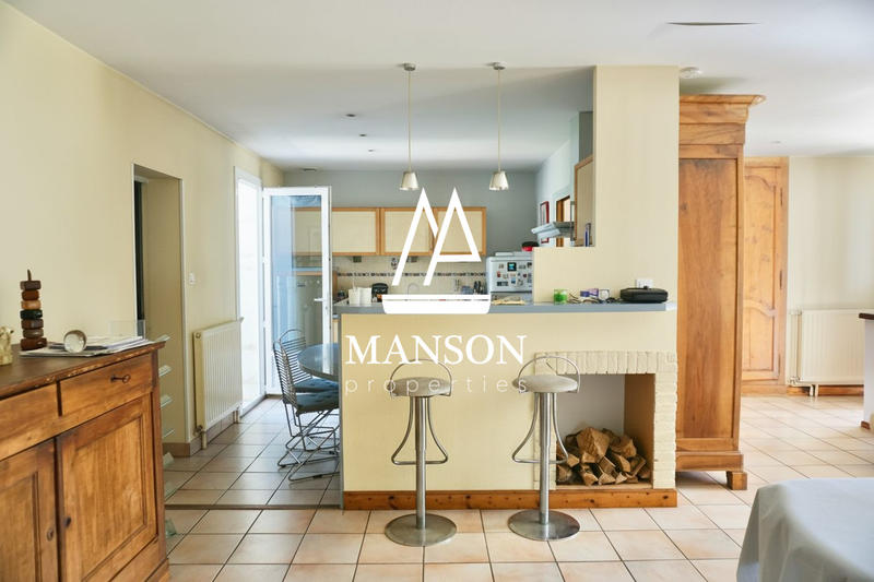 Villa - 177 m² - 7 pièces