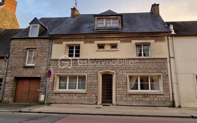 Maison de ville - 147 m² - 8 pièces