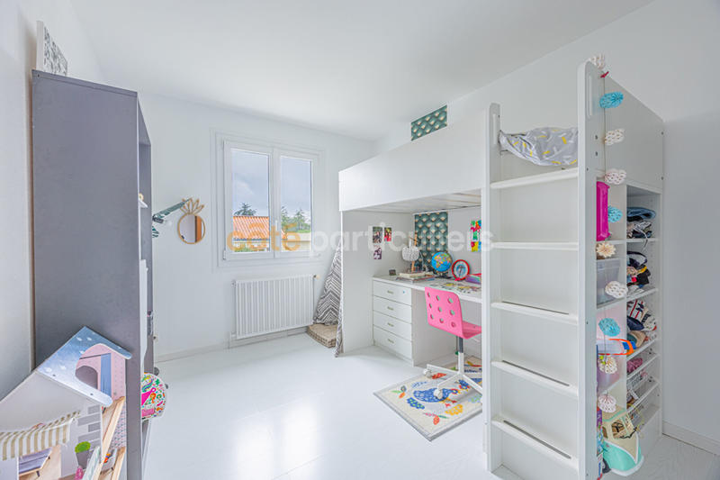 Maison - 160 m² - 7 pièces