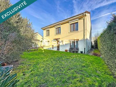 Maison - 90 m² - 6 pièces