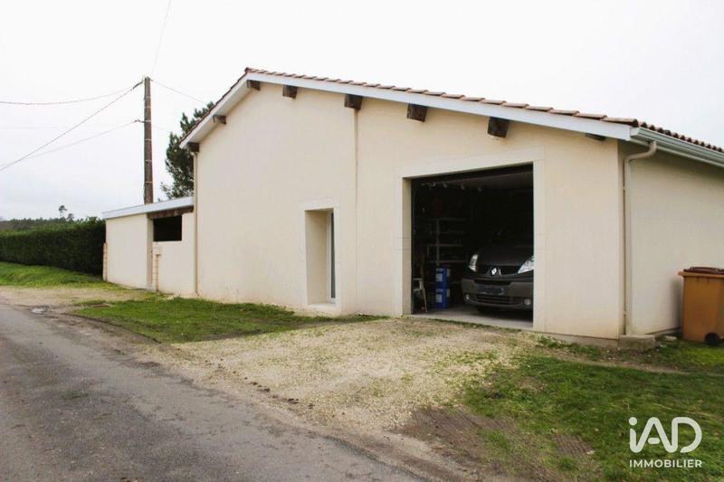 Maison - 226 m² - 8 pièces