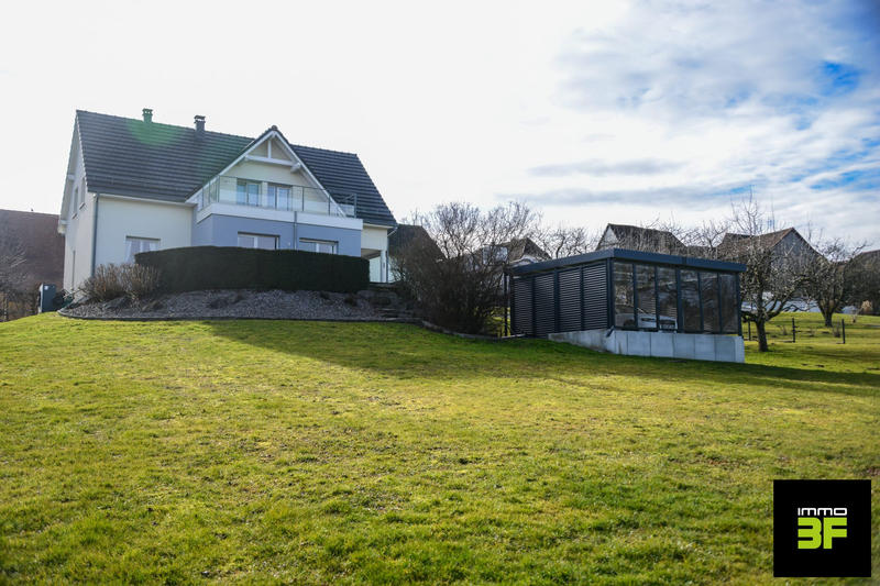 Maison - 186 m² - 6 pièces