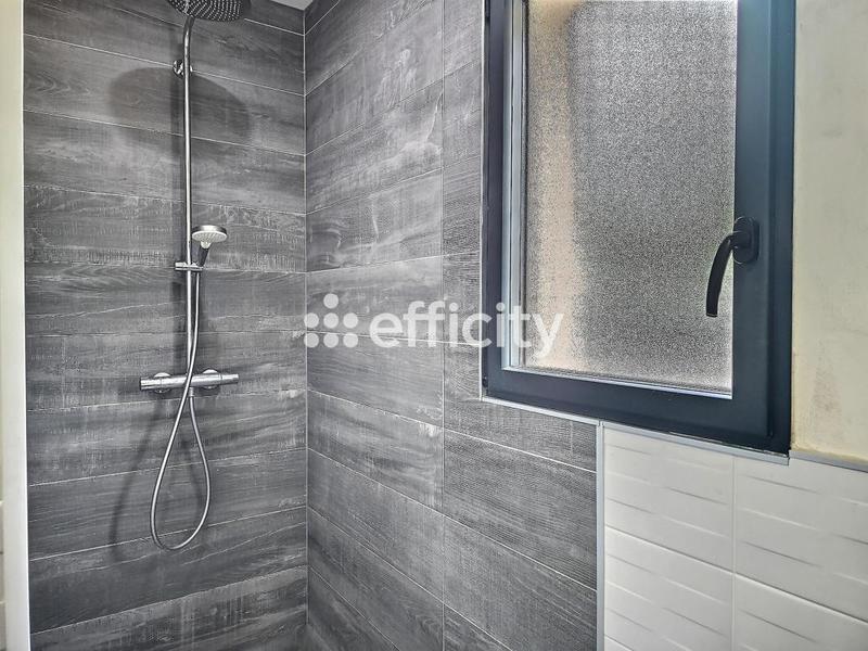 Maison - 131 m² - 4 pièces