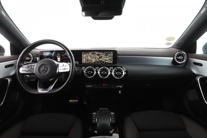 Mercedes Cla 180 d Amg Line 7g-Dct 116 ch