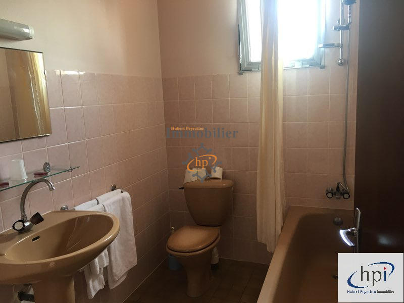 Fonds de commerce - Magasins - 278 m²