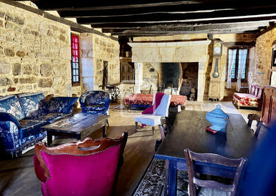 Maison - 198 m² - 8 pièces