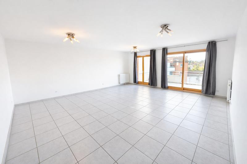 Appartement - 120 m² - 4 pièces