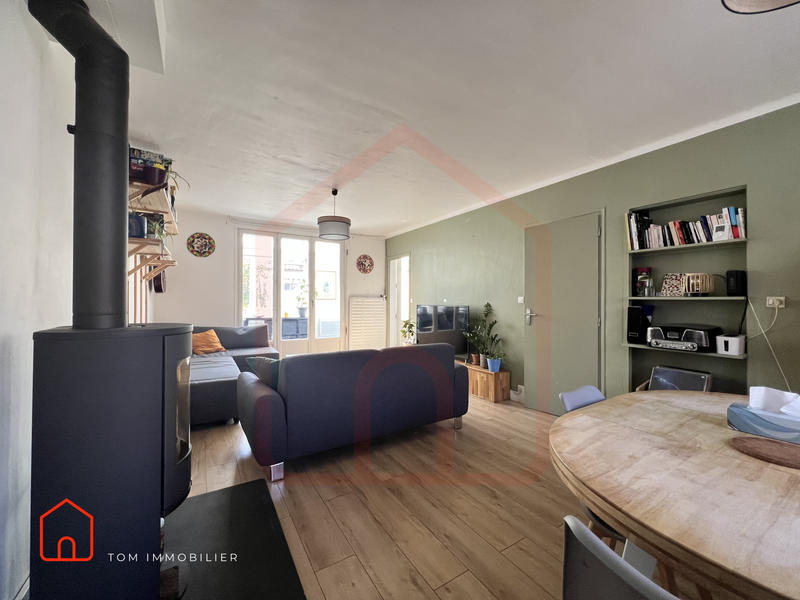 Maison - 94 m² - 4 pièces