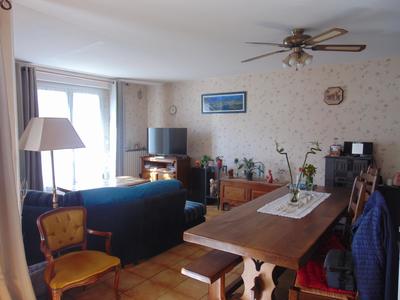 Maison - 93 m² - 5 pièces