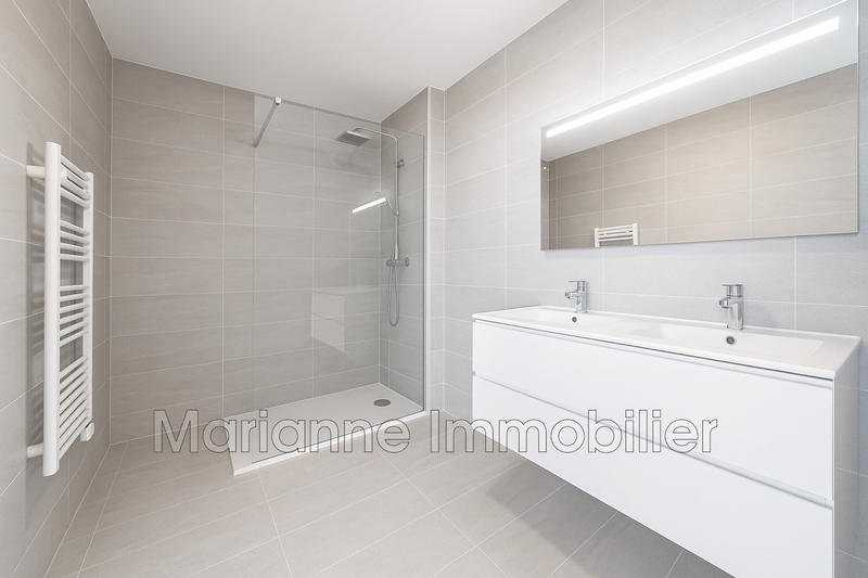 Appartement - 76 m² - 3 pièces