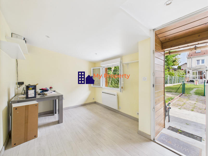 Maison - 87 m² - 4 pièces