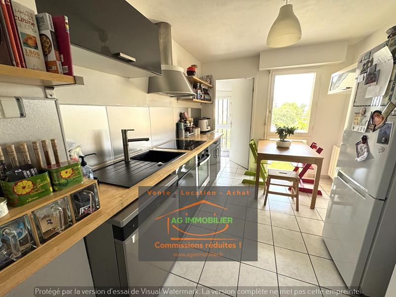 Appartement - 82 m² - 4 pièces