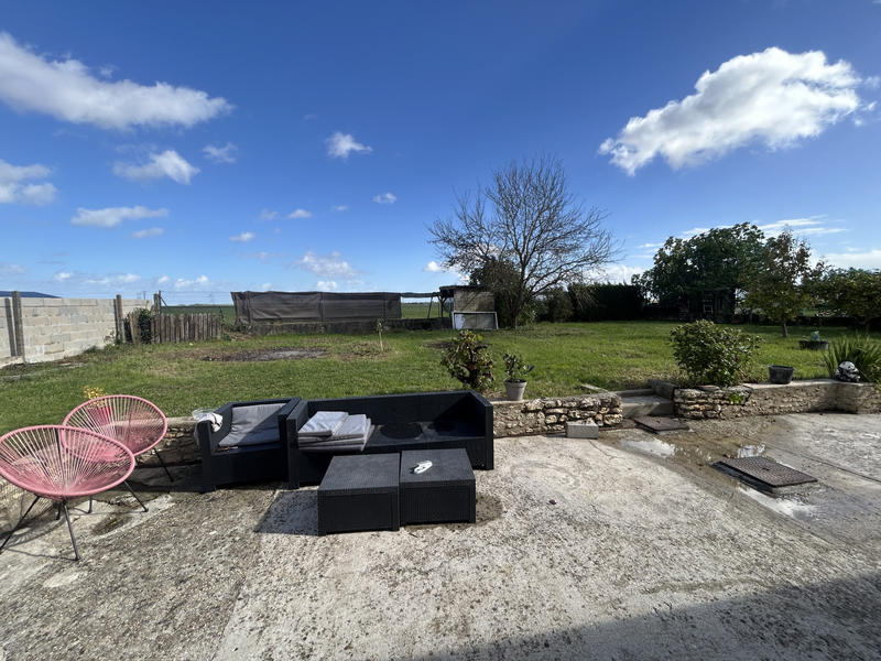 Maison - 99 m² - 5 pièces