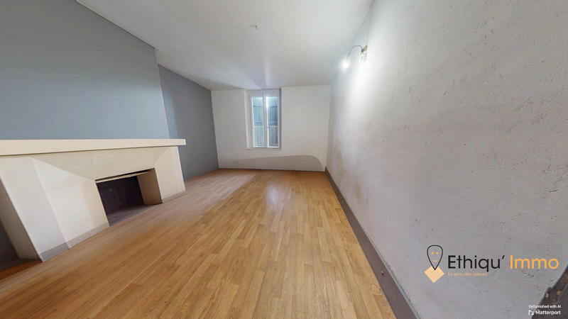 Maison - 230 m² - 7 pièces