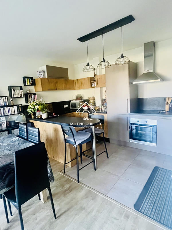 Appartement - 63 m² - 3 pièces