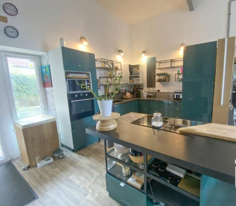 Loft - 109 m² - 4 pièces