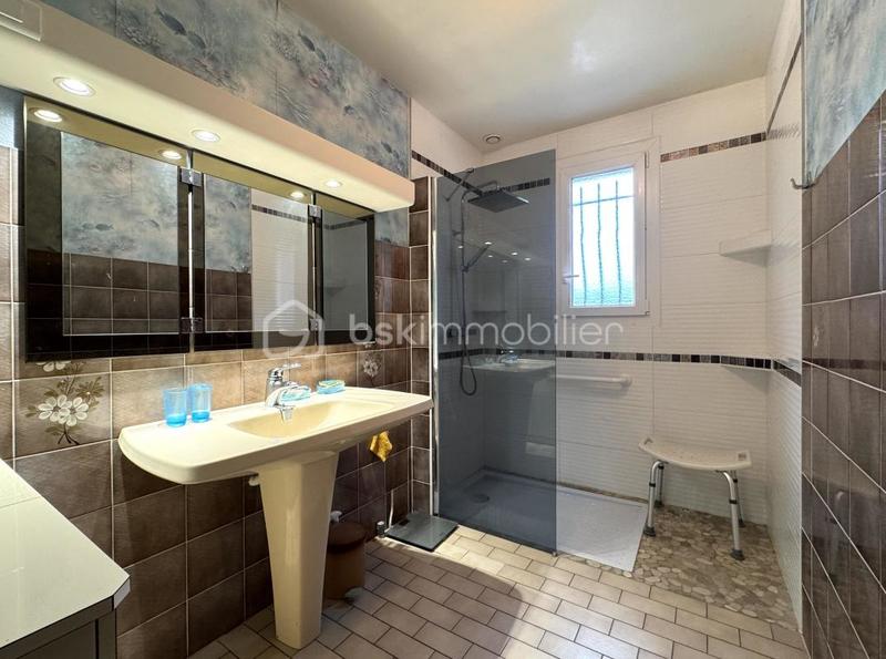 Maison - 105 m² - 4 pièces