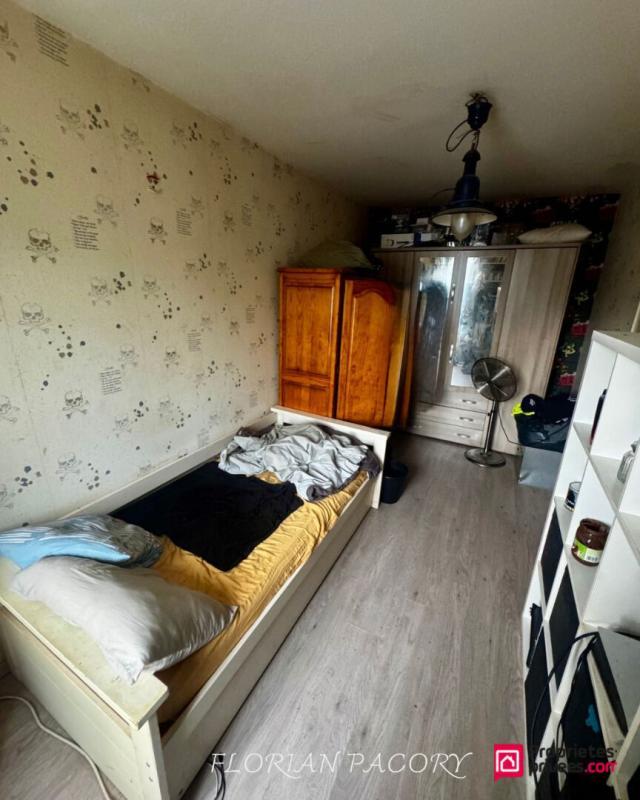 Maison - 87 m² - 5 pièces