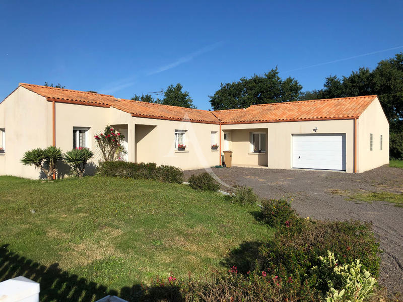 Maison - 120 m² - 5 pièces