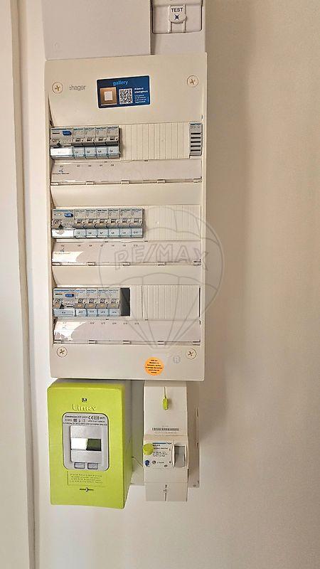 Immeuble - 243 m² - 8 pièces