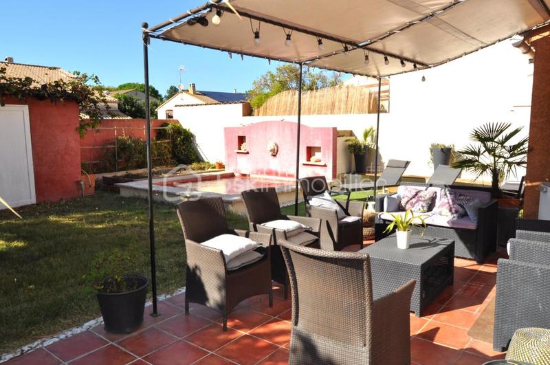 Maison - 93 m² - 5 pièces