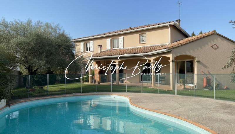 Maison - 223 m² - 7 pièces