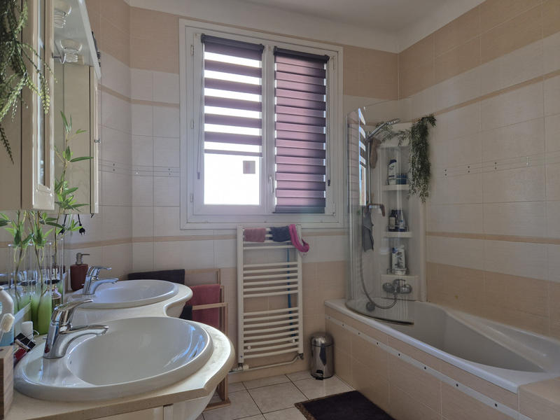 Maison - 128 m² - 5 pièces