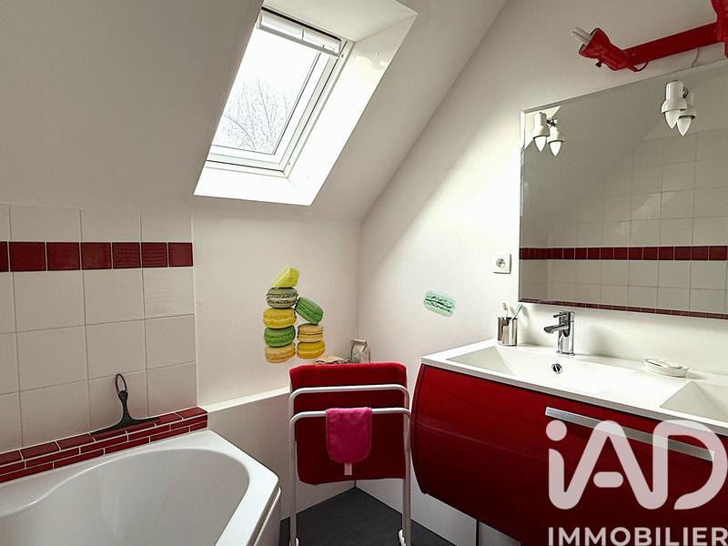 Maison - 186 m² - 7 pièces