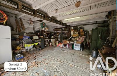 Maison - 255 m² - 10 pièces