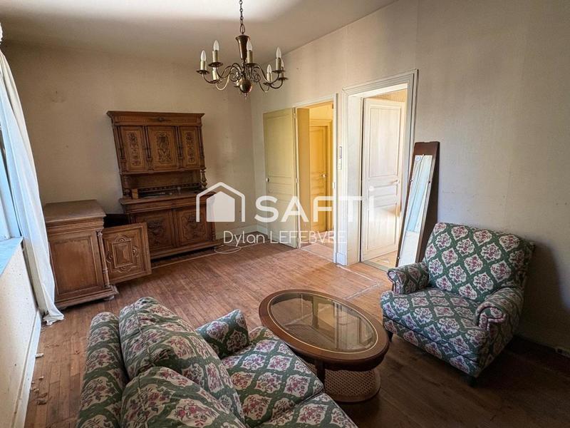 Maison - 95 m² - 5 pièces