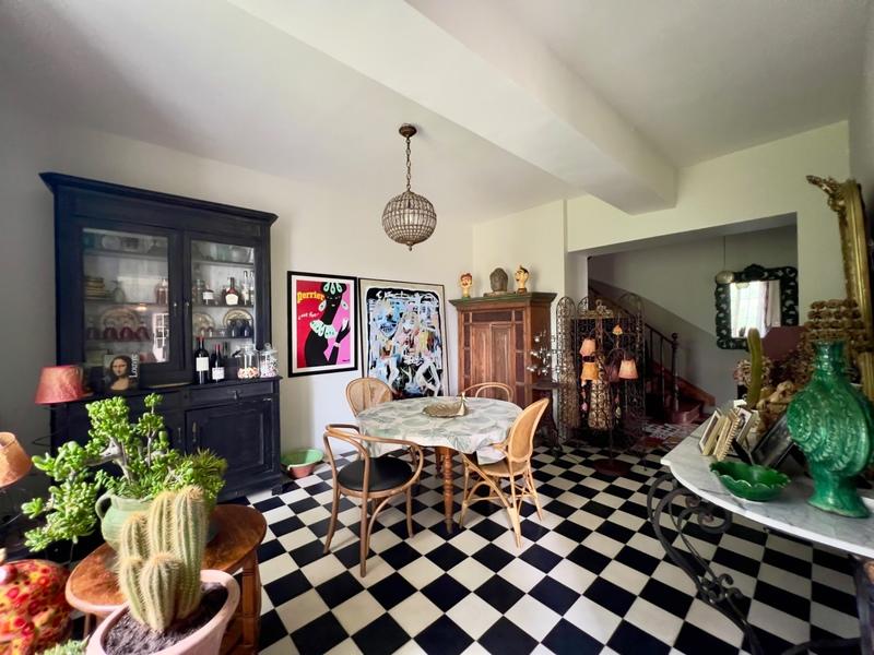 Maison de maîtres - 370 m² - 8 pièces