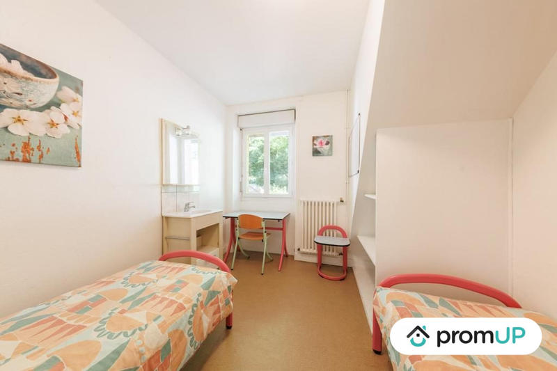 Local d'activités - 540 m² - 26 pièces