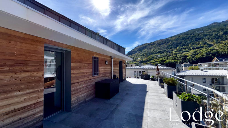 Appartement - 77 m² - 4 pièces