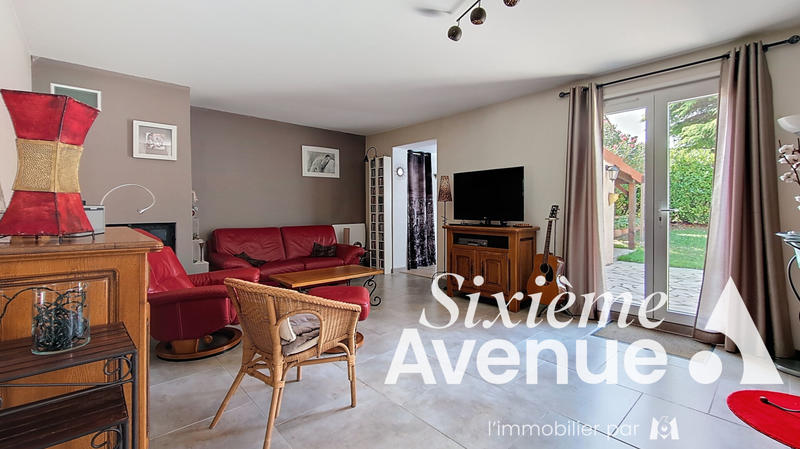 Maison - 111 m² - 5 pièces