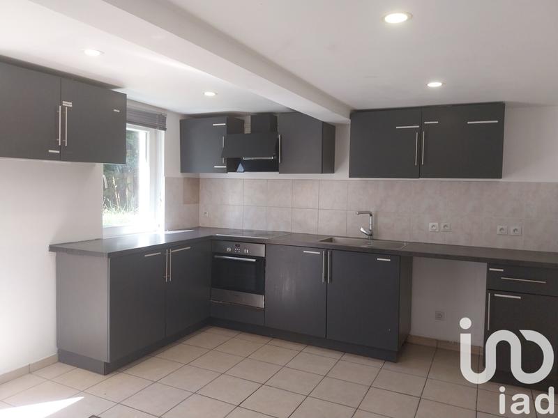 Maison - 94 m² - 7 pièces